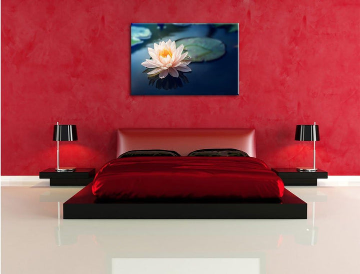 Pixxprint Eine schöne rosa Lotosblume in Teich, Format: 100x70 auf Leinwand, 100x70