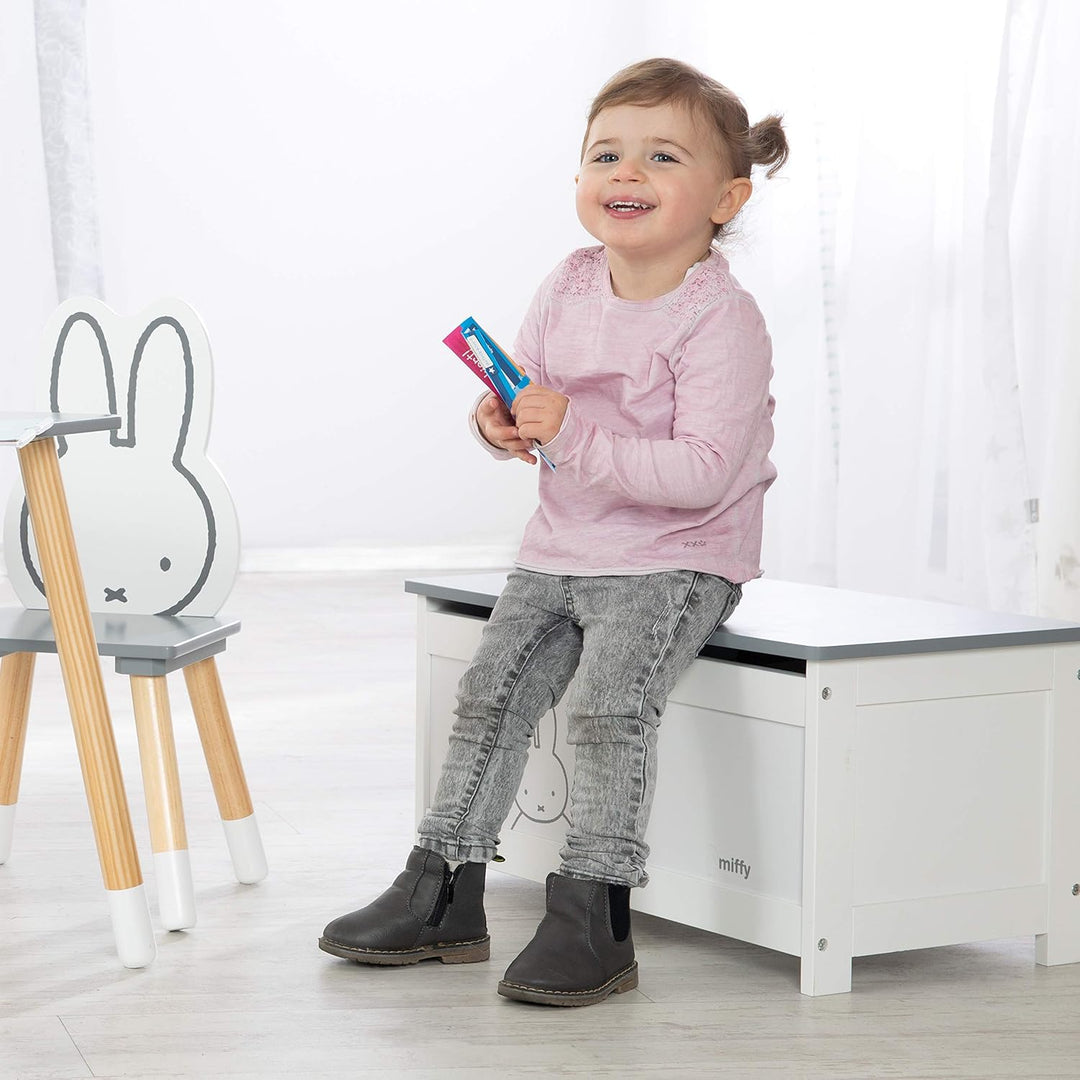roba Spielzeugtruhe Miffy aus Holz, Spieltruhe für Kinder mit aufklappbarer Sitzfläche und Dämpfungs