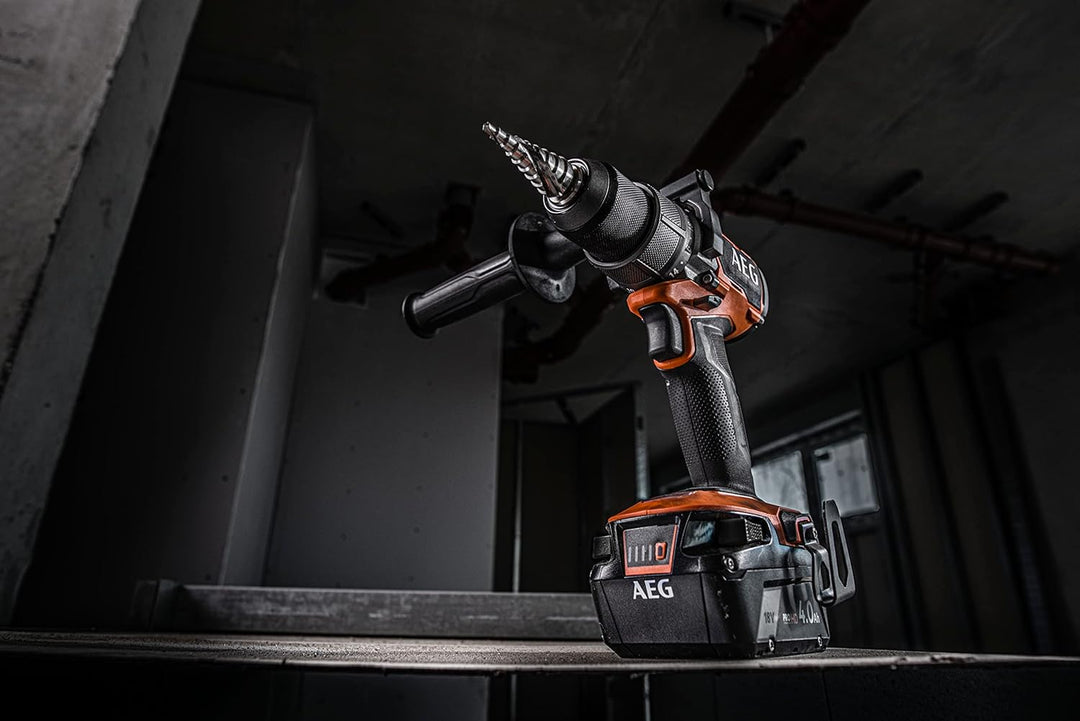 AEG PRO18V Brushless Akku-Kompakt-Schlagbohrschrauber BSB 18C3BL-402C (Max. Drehmoment 110 Nm, 13 mm