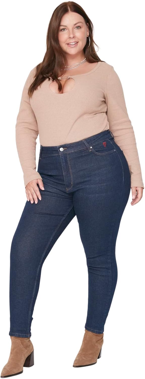 TRENDYOL Damen Plus Size Jeans 50 Blau, 50 Blau