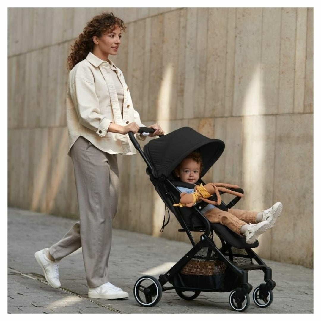 hauck Travel N Care Plus, Black - Reisebuggy für Kinder ab Geburt bis 22 kg mit Liegefunktion & Kopf