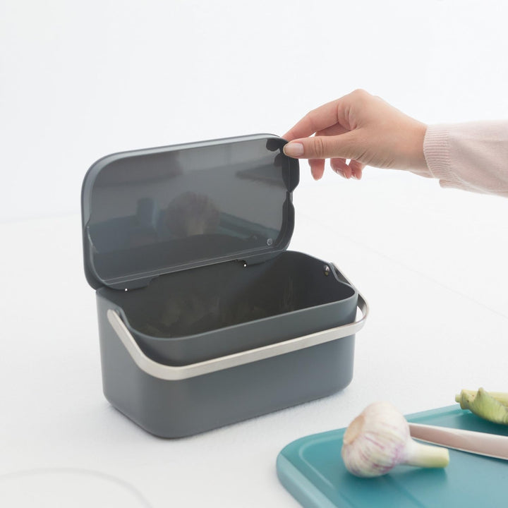 Brabantia Abfalleimer, Kunststoff/Edelstahl, Dunkelgrau, 22 x 13 x 11 cm, 1 Einheiten Dark Grey, Dar