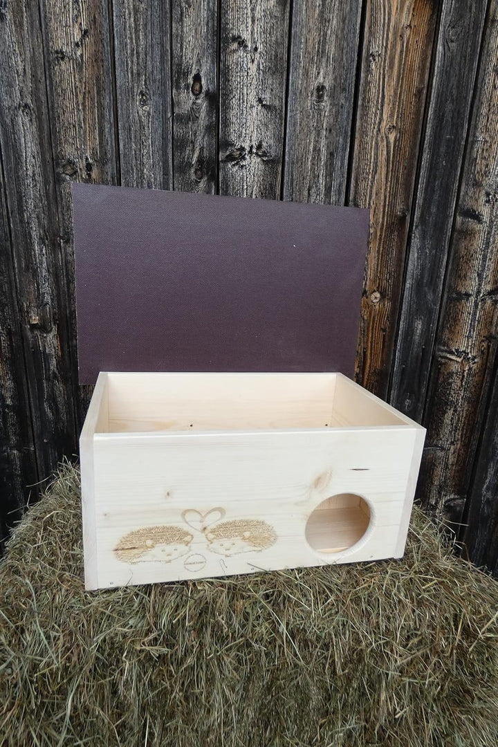 Premium Igelhaus 62cm x 40cm x 29cm Igelhotel 20mm Vollholz Winterfest Kein Bausatz: Labyrintheingan