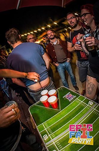 Evil Jared's PREMIUM Beer Pong Table Inkl. 6 Beer Pong Bälle mit Schaumhalter | College Qualität mit