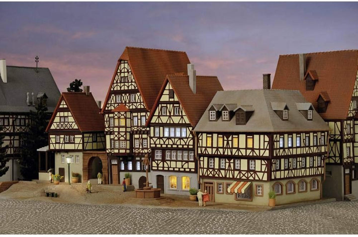 Kibri 37102 - Marktplatz Miltenberg