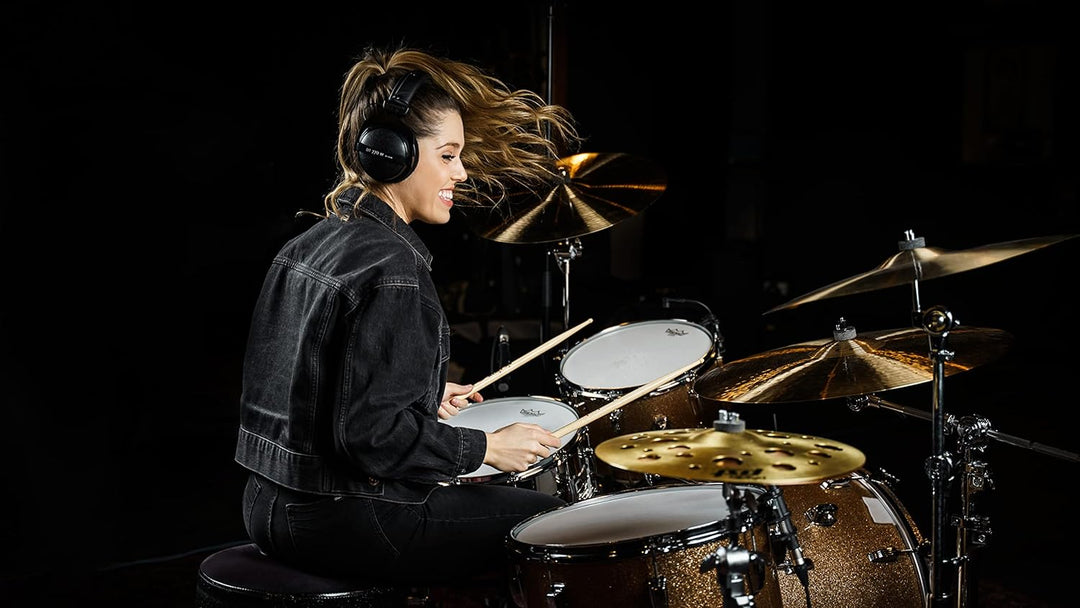 beyerdynamic DT 770 M Over-Ear-Monitor Kopfhörer mit extrem hoher Aussengeräuschdämpfung 80 OHM MONI