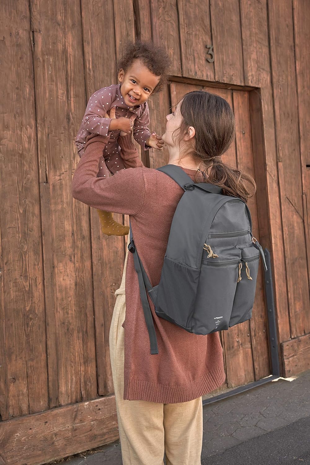 LÄSSIG Baby Wickelrucksack mit Wickelunterlage, Kinderwagenbefestigung/Casual Urban Backpack anthrac