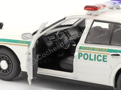 Greenlight Ford Crown Victoria Interceptor Miami Police 2001 weiss Dexter Modellauto 1:24 Collectibl