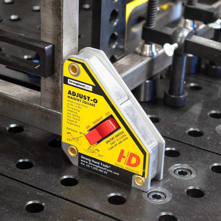 Strong Hand Tools, Schwerlast, einstellbarer Vierkantmagnet, Ein/Aus-Schalter, Zugkraft: 40 kg, 4.37