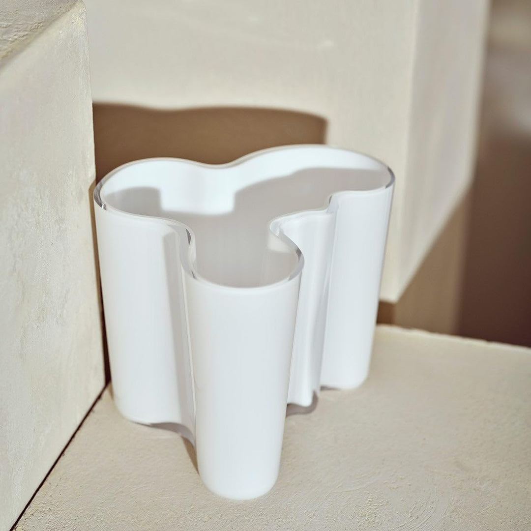 Iittala Vase Aalto 160 mm Weiss aus Glas, 160 mm Weiss