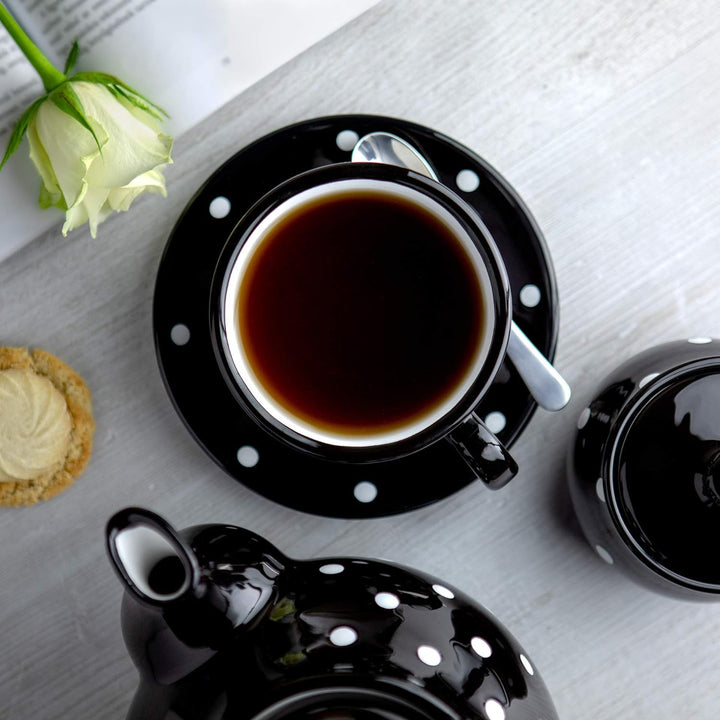 City to Cottage® - Keramik Kaffebecher Teetasse 350 ml | Schwarz und Weiss | Polka Dots | Handgemach