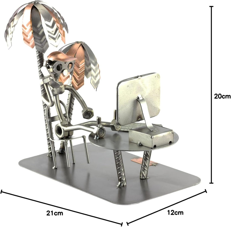 Steelman24 I Schraubenmännchen Pc Urlaub I Made in Germany I Handarbeit I Geschenkidee I Stahlfigur