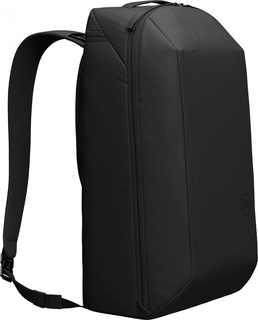 DB Freya Rucksack aus 100% recyceltem Polyester in der Farbe Schwarz 16L, Masse: 43cm x 26,5cm x 17c