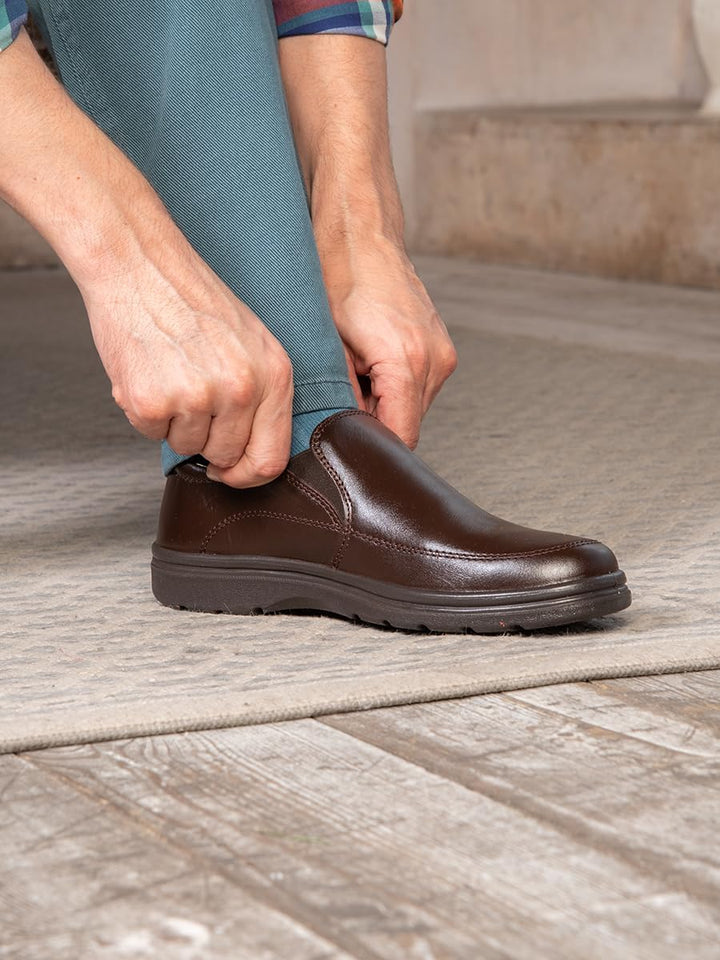 Nordan Herrenschuhe aus echtem Leder. Anzugschuhe Herren mit hohem Komfort. Bequeme Schuhe Herren zu