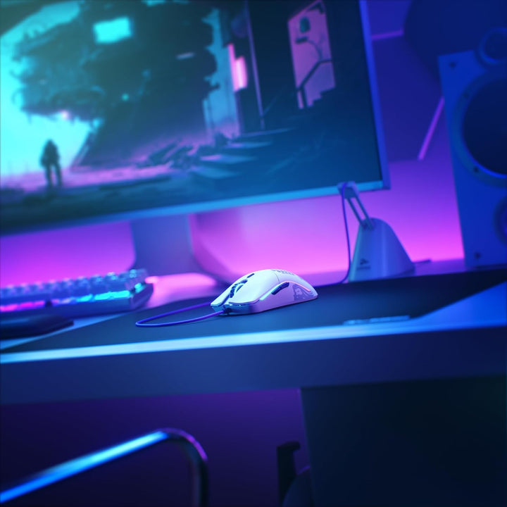 Glorious Gaming Model O Mouse da Gaming Wired, superleggero 67 g, Design a Nido d'ape, RGB, sensore