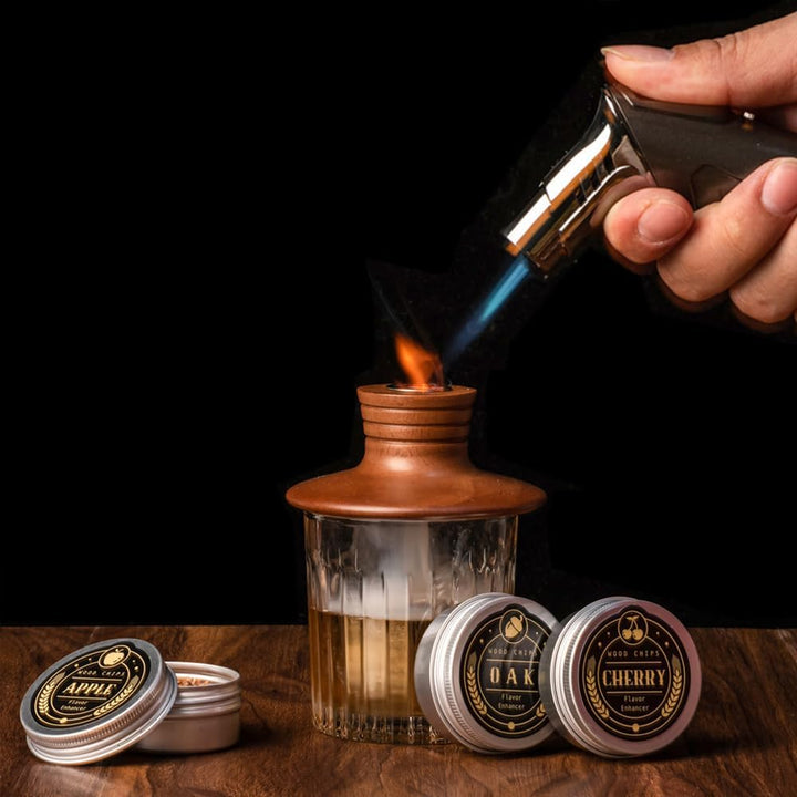 Bourbon Geschenke für Männer – Cocktail-Räucher-Kit mit Taschenlampe und Holzspänen für Whiskey, Bou