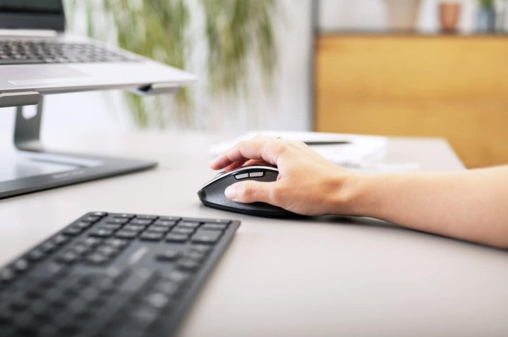 CHERRY DW 9500 SLIM, Kabelloses Tastatur-Maus-Set, Tschechisches/Slowakisches Layout (QWERTZ/QWERTY)