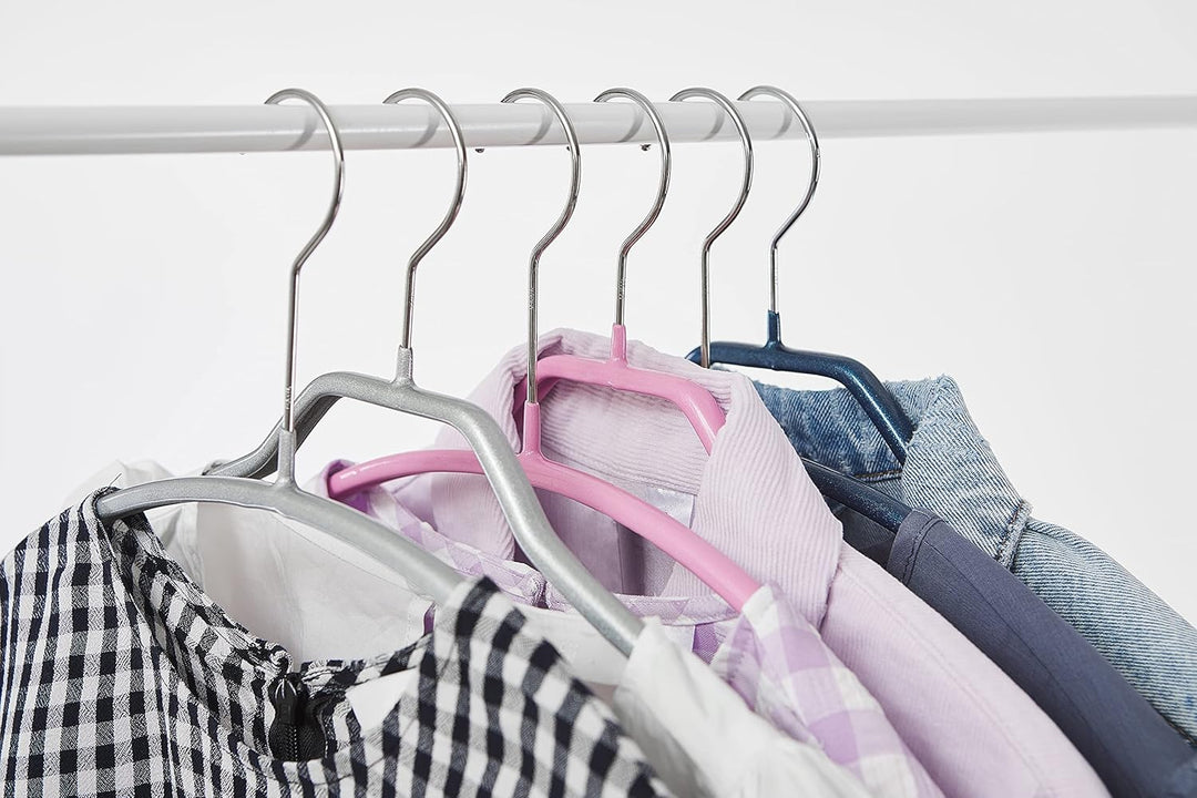 MAWA Kleiderbügel für Kinder, 10 Stück, platzsparende und rutschfeste Oberteilbügel für T-Shirts und