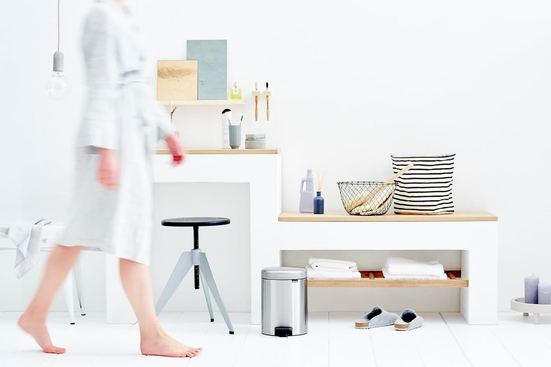 Brabantia 112102 Treteimer mit Inneneimer aus Kunststoff, stahl, Matt Stahl Fingerprint Proof, 5 Lit