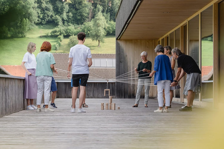 waelderspielzeug Fröbelturm - Teamspiel für Erwachsene und Kinder ab 8 Jahren - das Original aus hei
