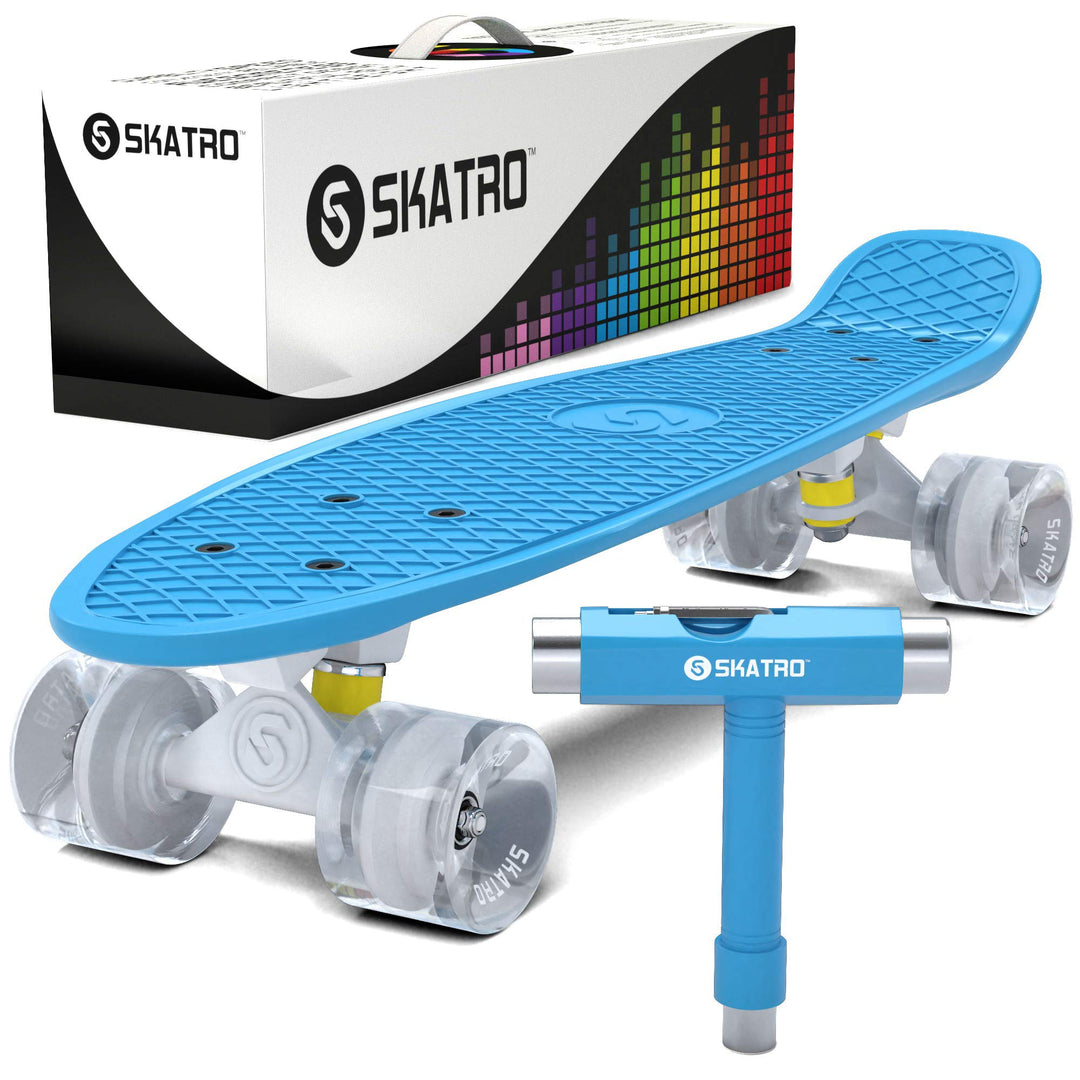 Skatro - Mini-Cruiser-Skateboard. 22 Zoll Kunststoff-Board im Retro-Stil, komplett mit Arctic Glacie