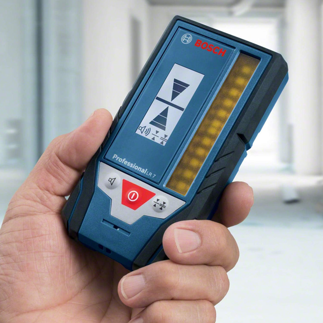 Bosch Professional Laserempfänger LR 7 (roter und grüner Strahl, 2 x AAA Batterien, Reichweite: 5-50