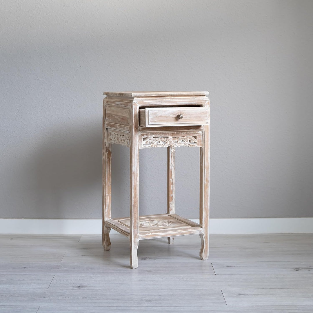 livasia Teakholzschränkchen mit Schnitzerei Hellbraun, Nachttisch, Kommode, Nachtschrank, aus Java (