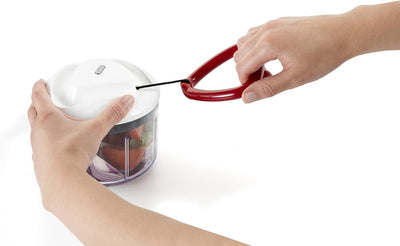 Zyliss E910015 Easy Pull Universalhacker Manuell, 750ml, Gemüsehobel, Zwiebelschneider, Zerkleinerer