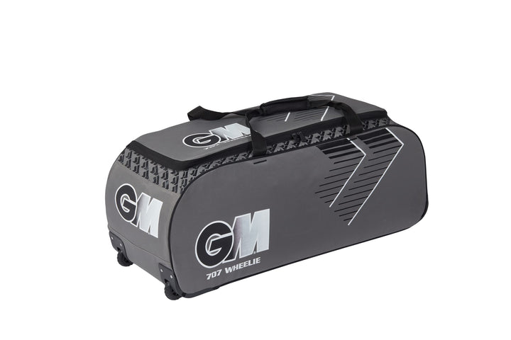 Gunn & Moore GM Cricket Wheelie Bag Holdall | Engineered Wheel Housing All Terrain | Tough Water-Res