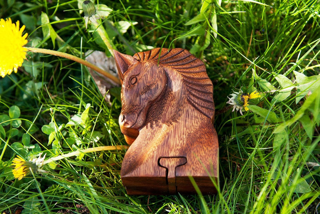 Windalf Geschenkdose Schmuckdose SLEIPNIR 10.5 cm Glücks Pferd Geschenkbox Celtic Schmuck Kästchen H