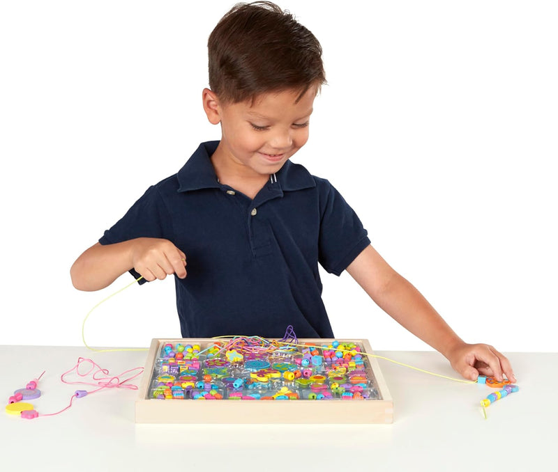Melissa & Doug Bastelset Mädchen & Jungen | Armbänder & Ketten basteln Mädchen | Perlen zum Auffädel