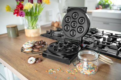 Steba Elektrogeräte 18-33-80 Maker 3 in 1, 3 antihaftbeschichtete Pops, Muffins und Donuts, Platten