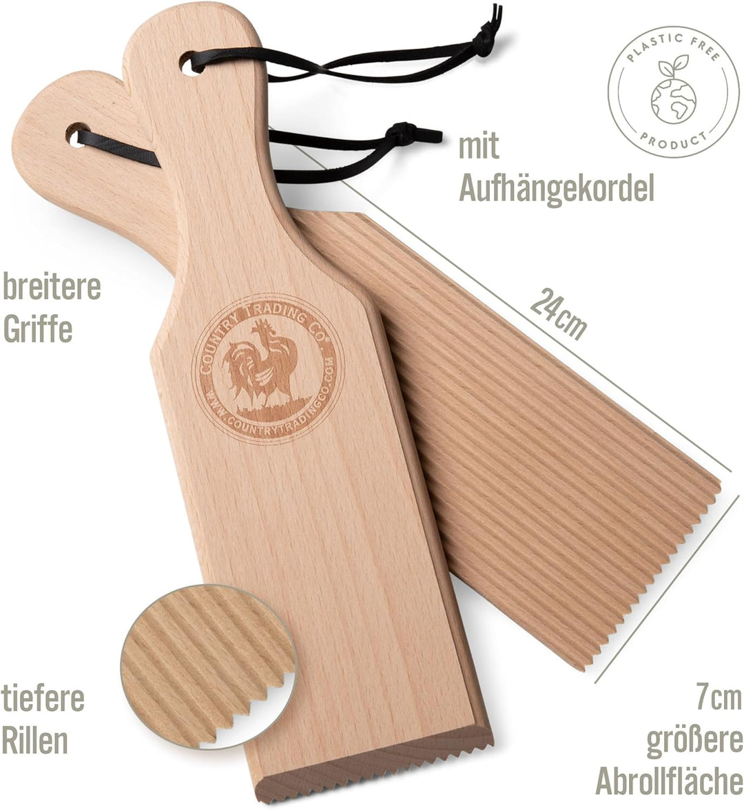 Gnocchi-Bretter und Butterpaddel aus Holz, um auf einfache Weise authentische hausgemachte Nudeln un