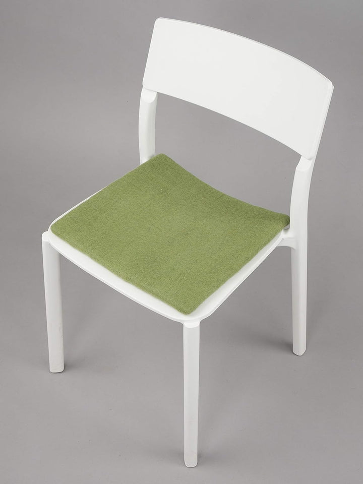 myfelt Flache Filz-Sitzauflage/Stuhlauflage - Kaspar - quadratisch, 36x36 cm, Dunkelgrün, Dunkelgrün