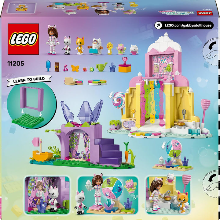 LEGO Gabbys Puppenhaus - Zuckerguss-Gebirge und Kätzchen-Garten - Spielset mit Minifigur, Panda Pföt