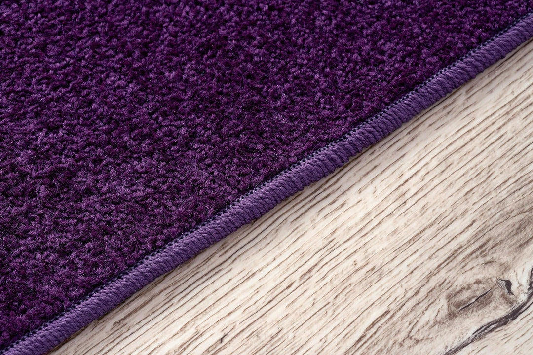 Einfarbiger Teppich Eton für Zimmer, Wohnzimmer, Schlafzimmer, Teppichboden Auslegware, violett lila
