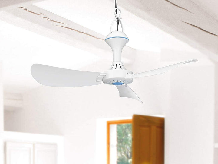 PEARL Deckenventilator 12V: Mobiler 12-V-Deckenventilator mit Aufhänger, Ø 46 cm, 6 W, 330 U/Min. (1