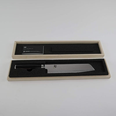 Kai Shun Premier Tim Mälzer Minamo Santoku TMM-0702, ultrascharfes Japanisches Santoku Messer, Damas