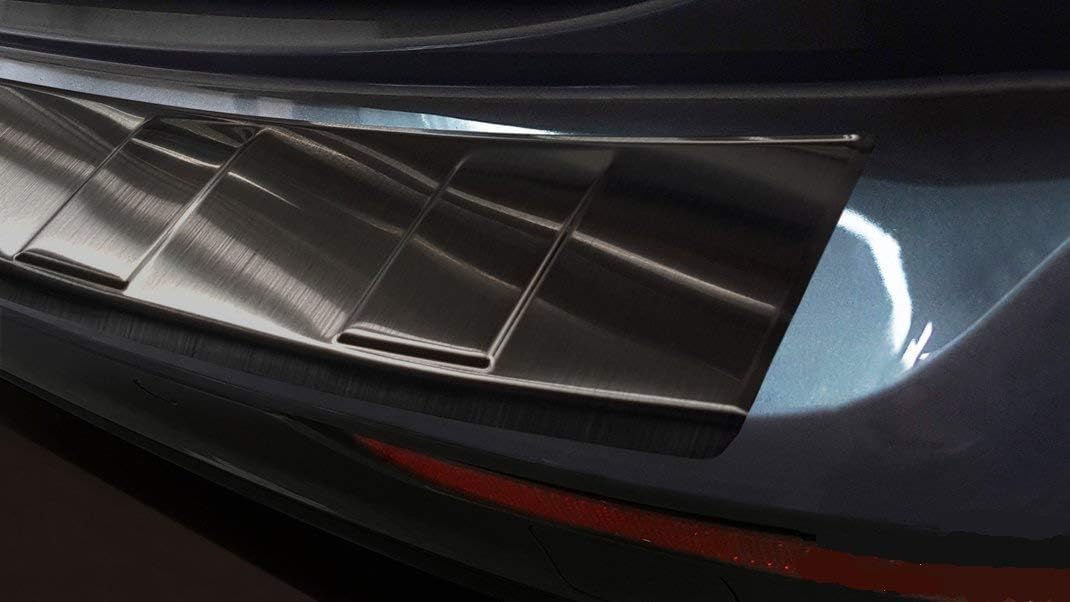 Ladekantenschutz aus Edelstahl in anthrazit mit 3D Abkantung passend für Volvo V60 II ab 7/2018/V60