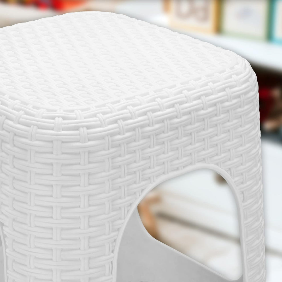 KADAX Hocker aus Kunststoff, Tritthocker bis 120 kg, Rattanhocker mit Antirutschfüssen, Badhocker, W