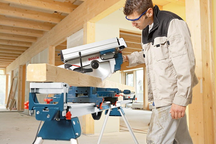 Bosch Professional Kombinationssäge GTM 12 JL (Sägeblatt-Ø: 305 mm, inkl. 1x Kreissägeblatt, Schiebe