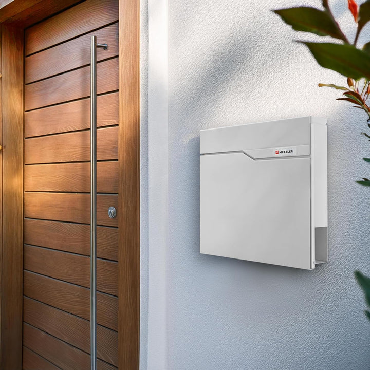 Metzler Briefkasten in Weiss RAL 9016 mit Zeitungsfach – Wandbriefkasten Metall pulverbeschichtet –