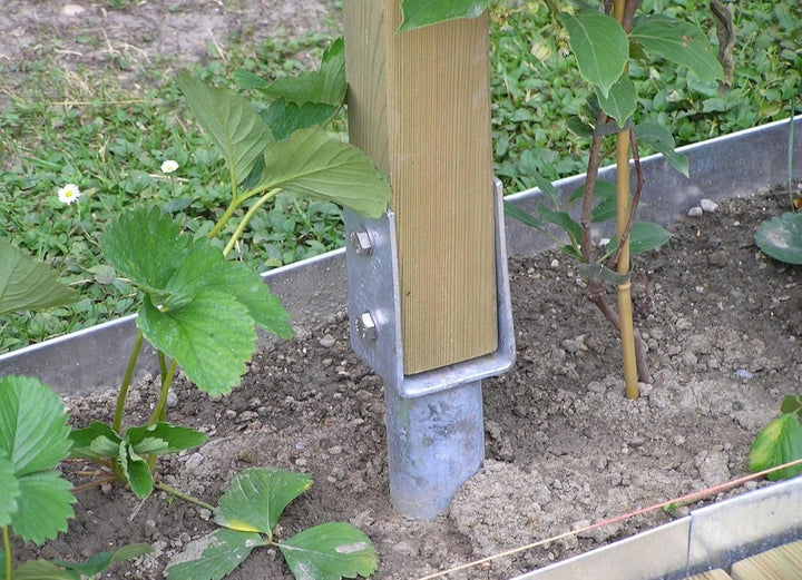 Krinner Bodenhülse U-Fix 91 (Eindrehbodenhülse für Kanthölzer, Pfostenträger, Länge 830 mm, für Holz