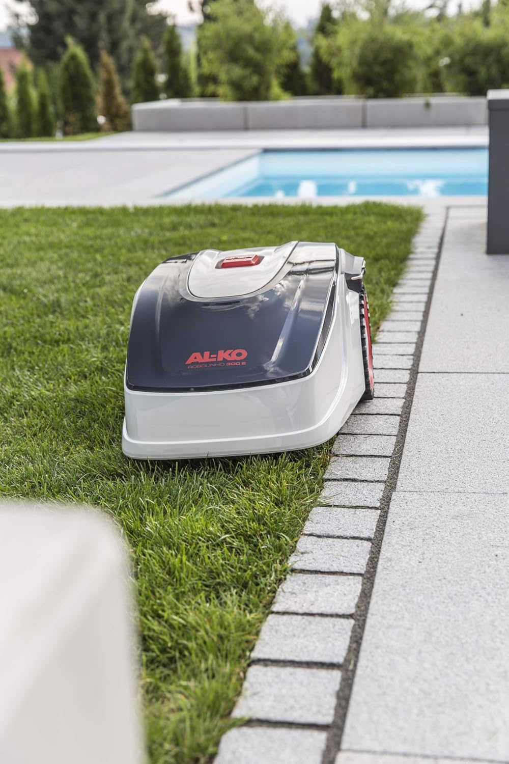 AL-KO Mähroboter Robolinho® 300 E, 20 cm Schnittbreite, Li-Ion Akku (2,5 Ah/max. 20 V), Rasenflächen
