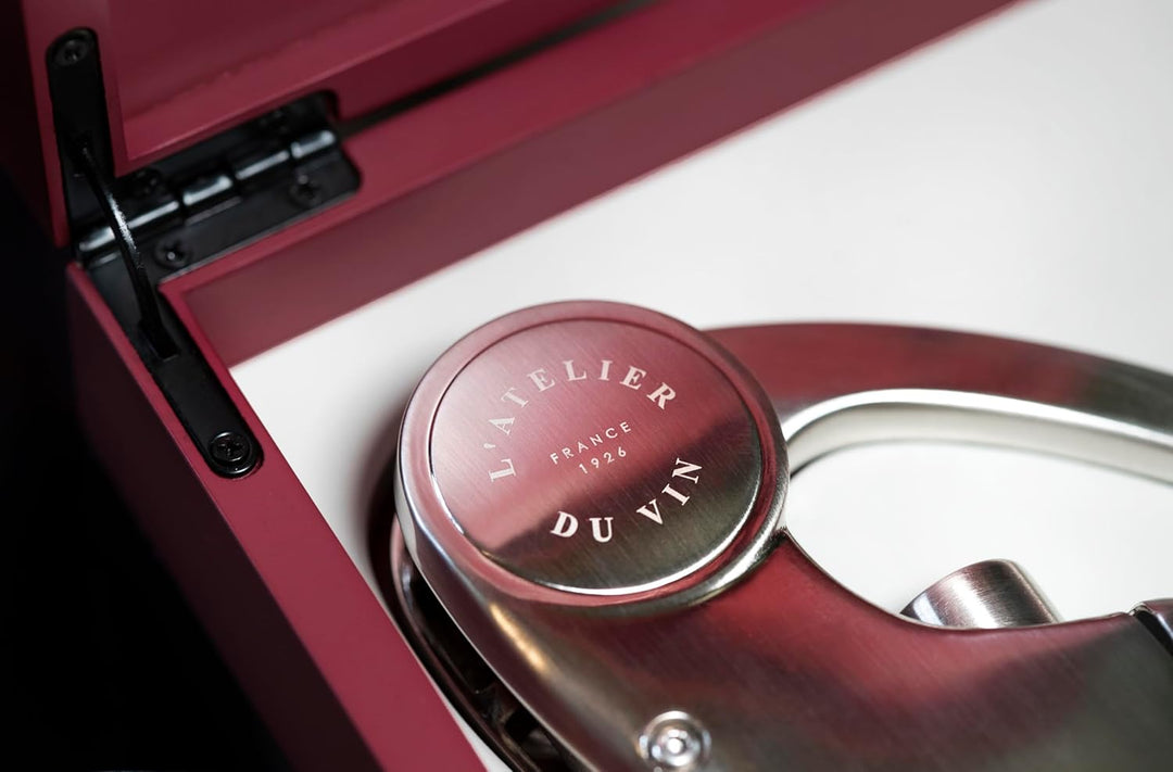 L'ATELIER DU VIN Oeno Motion Tresor - Korkenzieher mit Hebel in rot lackierter Holzkiste