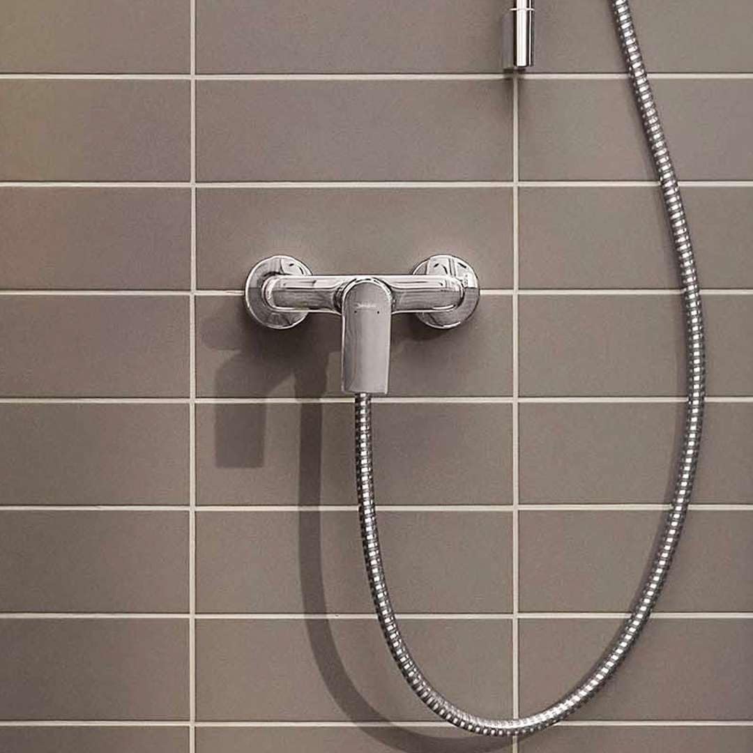 hansgrohe Duscharmatur Rebris E, Aufputz Brausebatterie für 1 Funktion, Chrom Chrom Dusche, Chrom Du