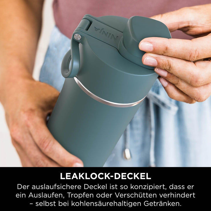 Ninja Thirsti Wasserflasche, Thermobecher to go, 700ml, auslaufsicherer Deckel, für kohlensäurehalti
