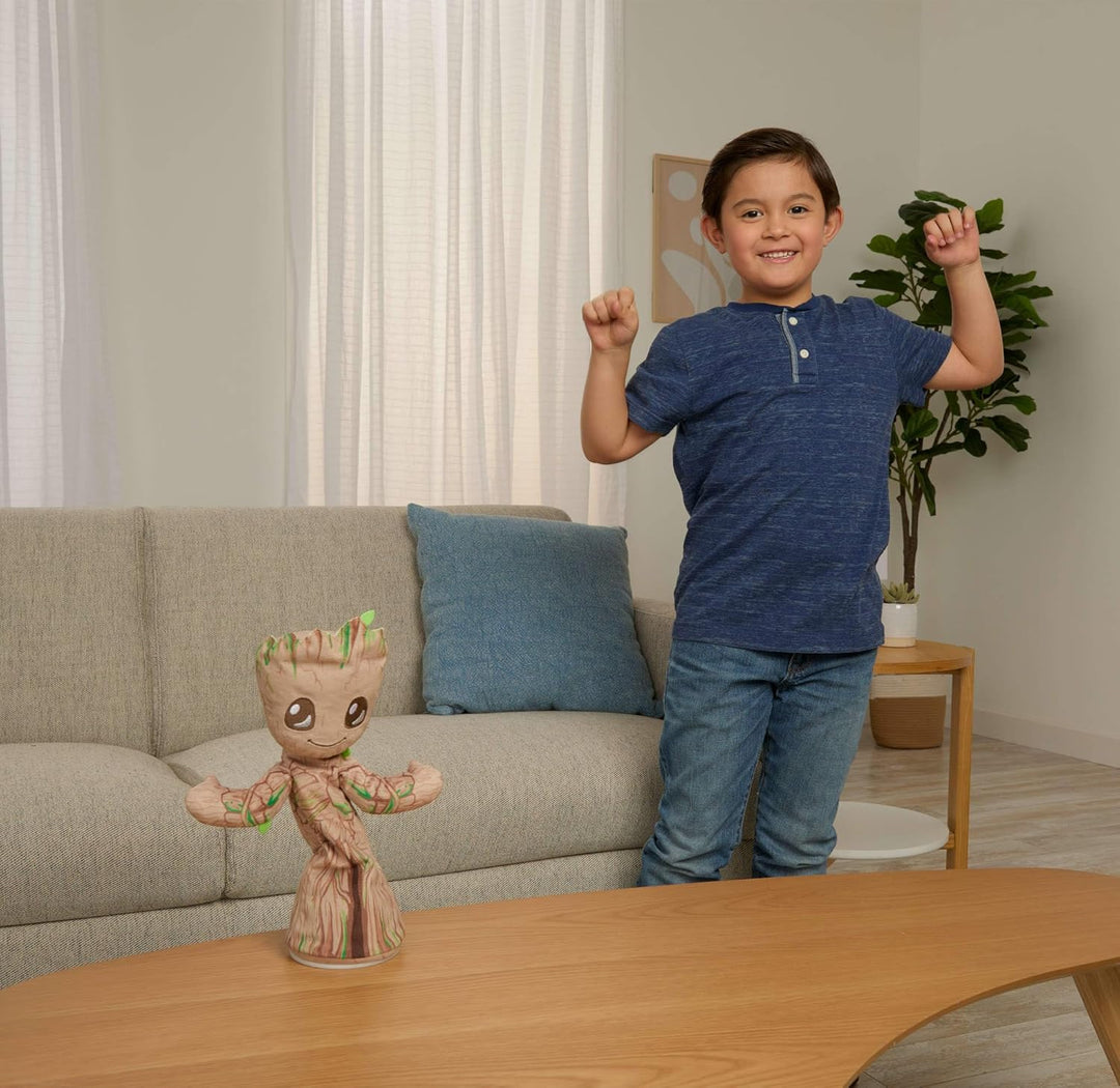Mattel Marvel Plüschfigur, Tanzender Groot, englischsprachiges Kuscheltier, ca. 33 cm gross mit Gerä