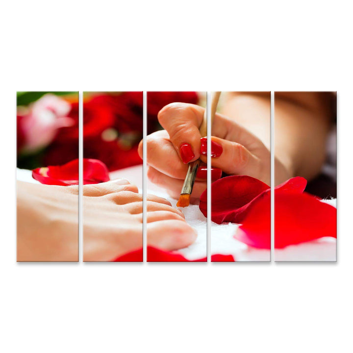 islandburner Bild auf Leinwand Frau Nagelstudio Pediküre Roter Nagellack Bilder Wandbilder Poster 16