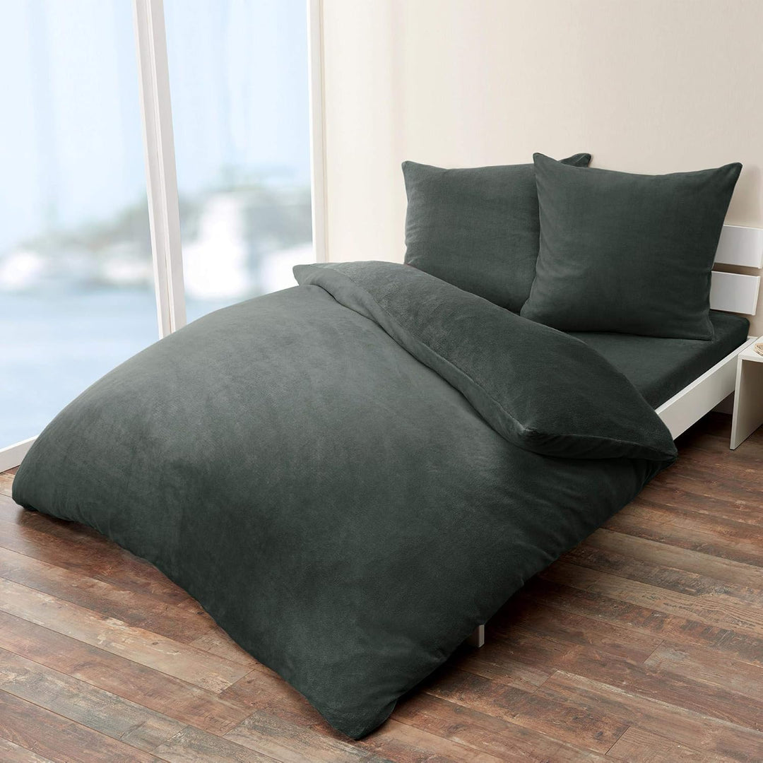 aqua-textil Feelwell Bettwäsche 200 x 200 cm 3teilig Coral Fleece Bettbezug Thermo Flausch anthrazit